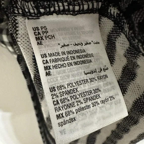 Charter Club Black and White Gingham Women's Top - Picture 5 of 5